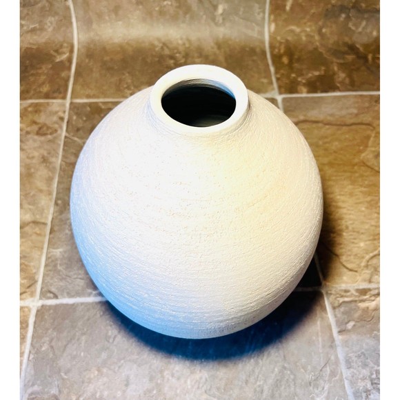 10" x 8.5" Earthenware Fall Texture Vase - Threshold - Picture 7 of 9